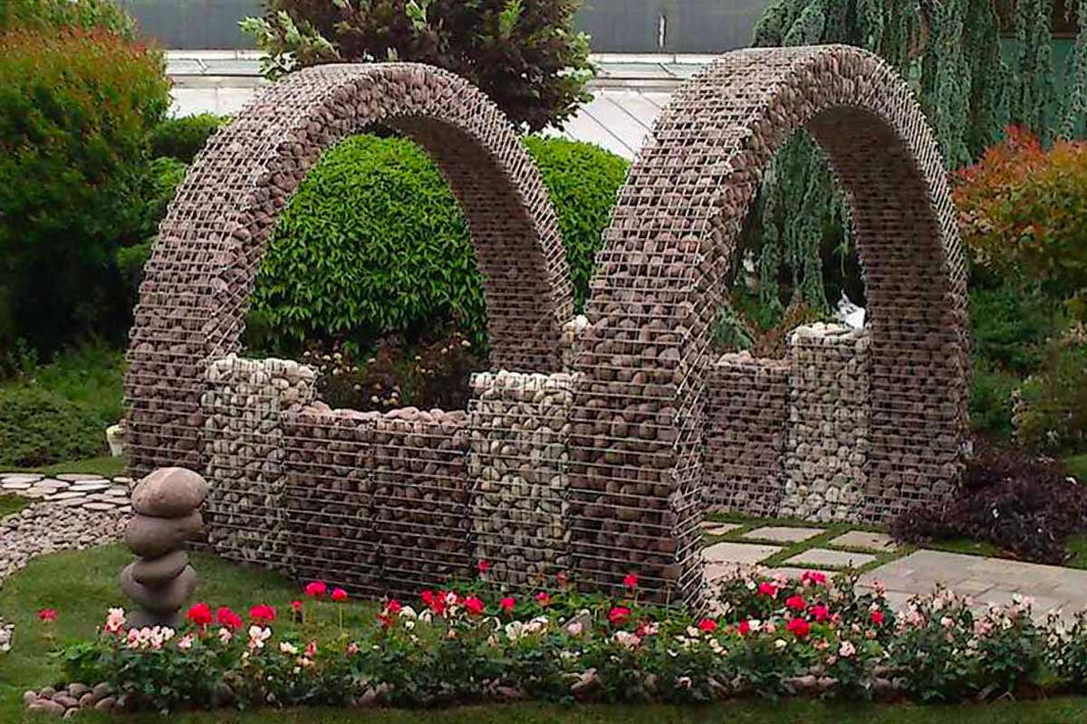 Садовые арки габионы